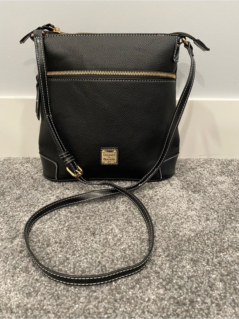 Dooney & Bourke Black Crossbody Bag Gold Hardware Red Lining Zipper Accents